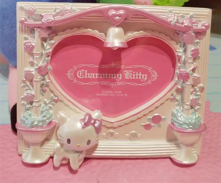 Charmmy Kitty Flower Photo Frame