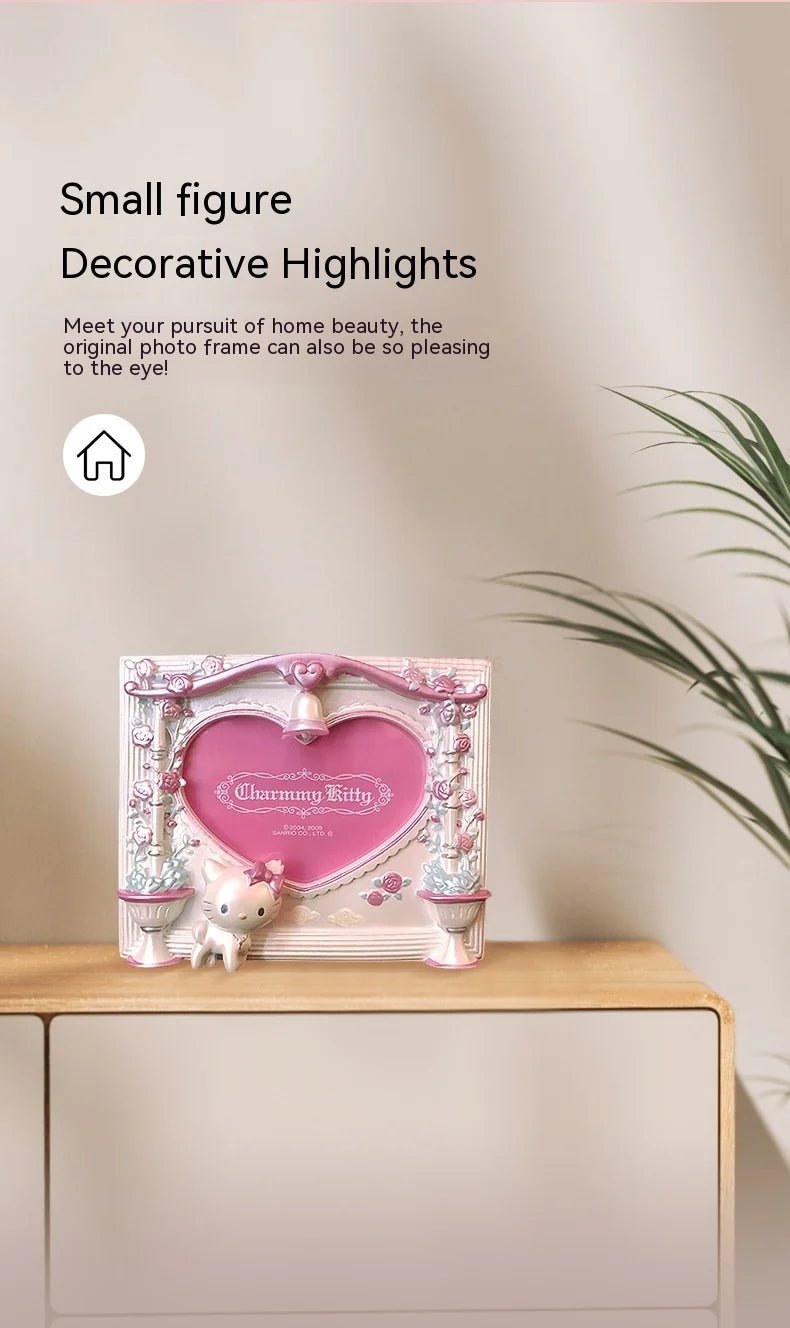 Charmmy Kitty Flower Photo Frame