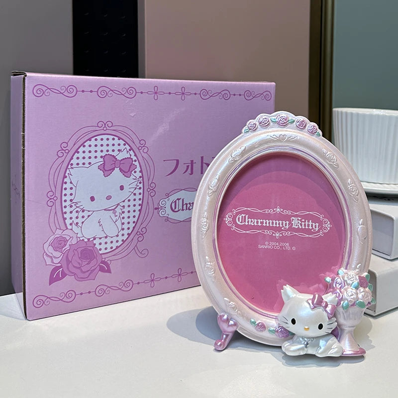Charmmy Kitty Flower Photo Frame